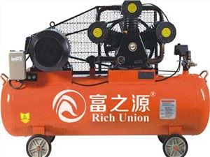 Air Compressor Injection Moulding Machine